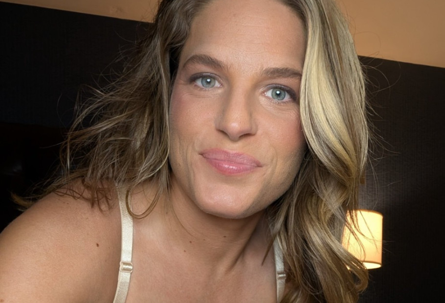 Hellahotwife